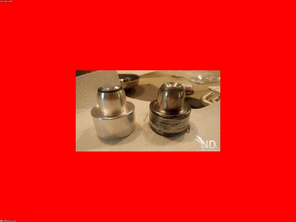 សេវាកម្មនិងការថែទាំ៖ ការទាក់ទងឱ្យមានប្រសិទ្ធភាពនិងបង្ហាញពីសេវាកម្ម